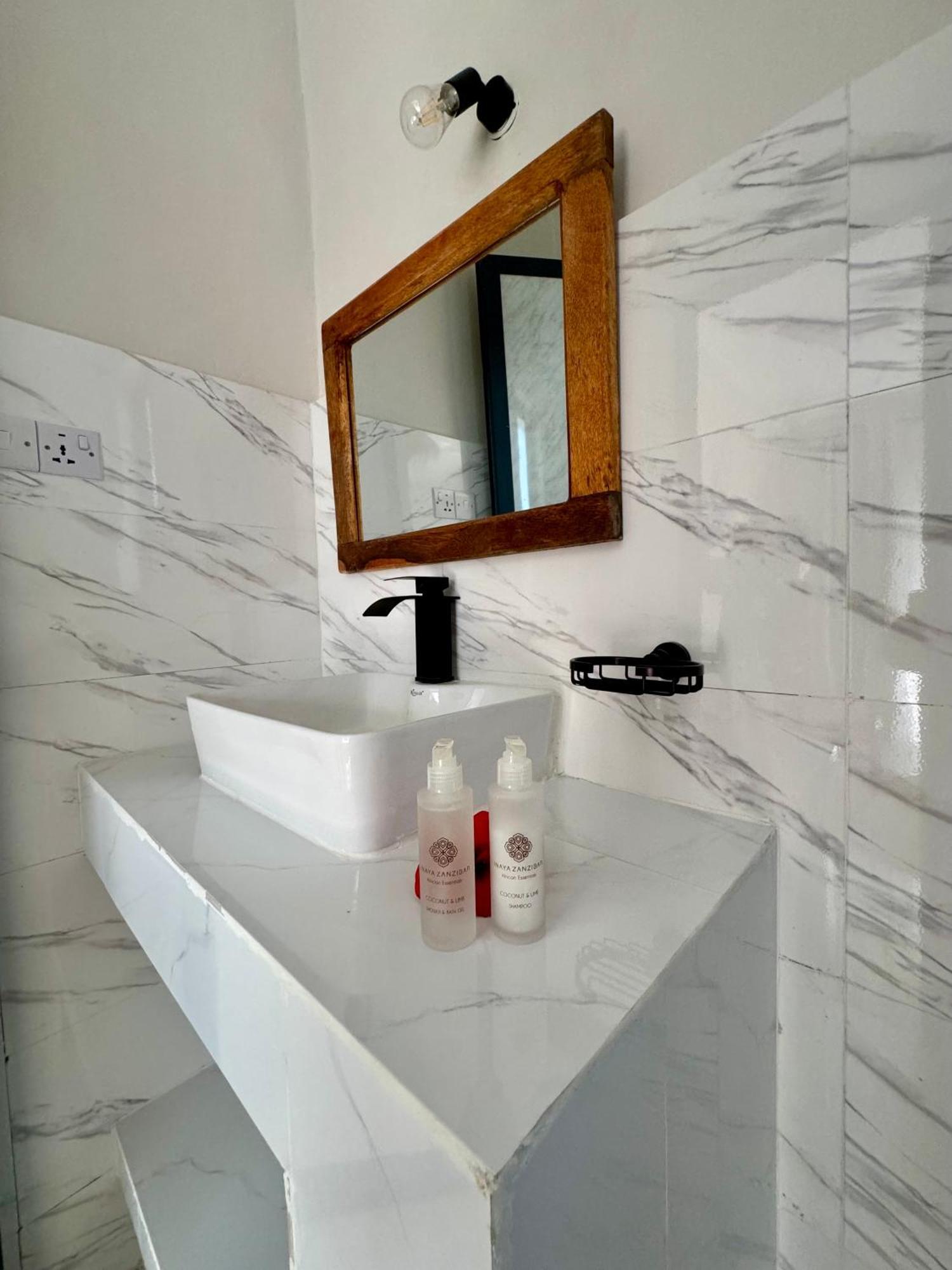 Rafiki Hotel Nungwi Beach 외부 사진